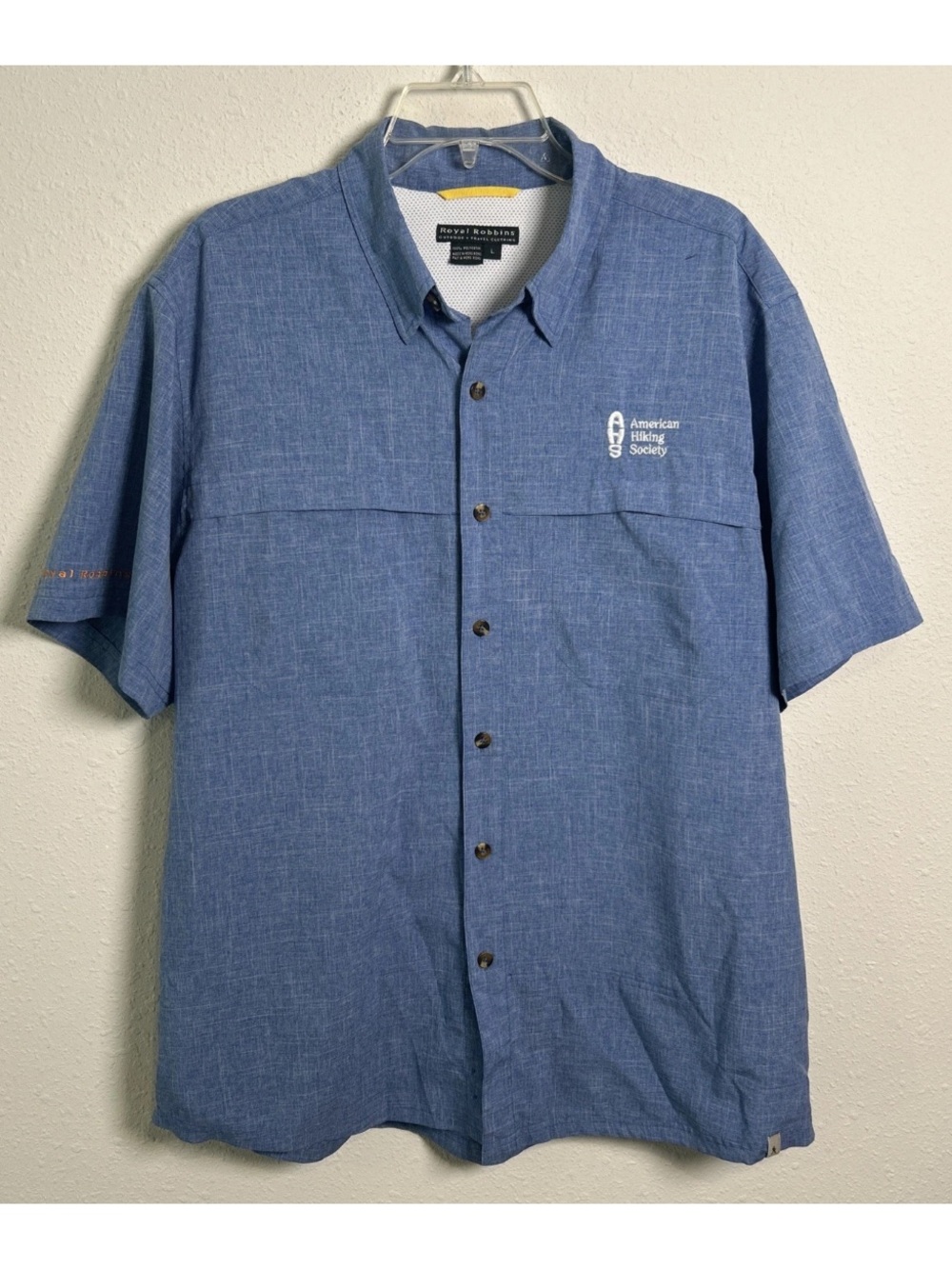Royal Robbin’s American Hiking Society Lightweight Blue Button Down Shirt Mens L
